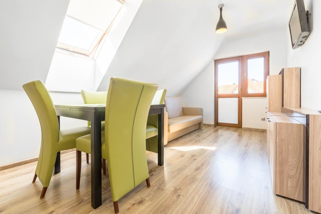 Amelia Appartement Krynica Morska Buitenkant foto